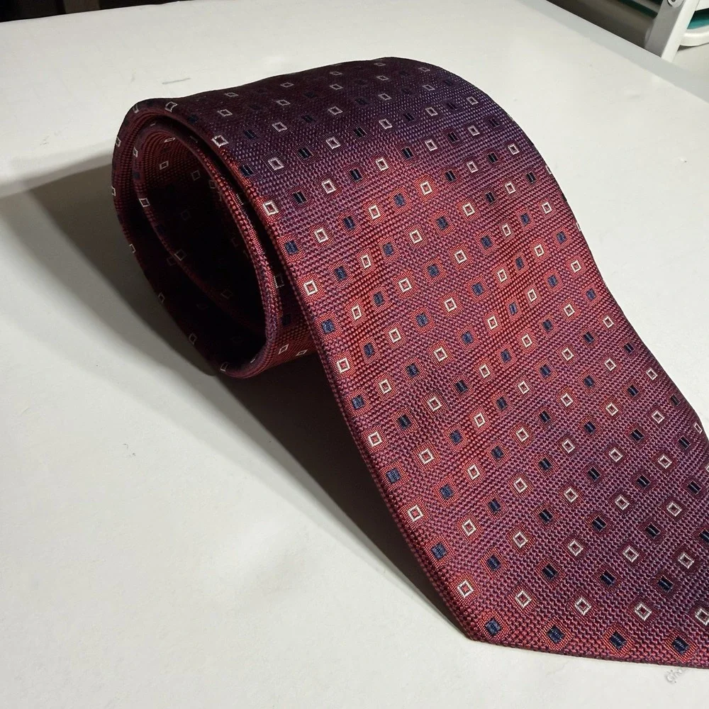 Bruno Piattelli Men's 100% Silk Tie Classic Length‎ Red W/blue& White Squares